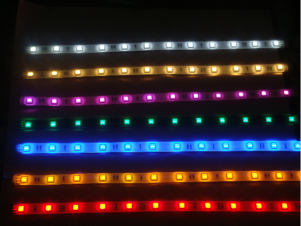 ulæselig kredit slap af LED Strip 1-Meter with U-Channel – Custom LED Lighting
